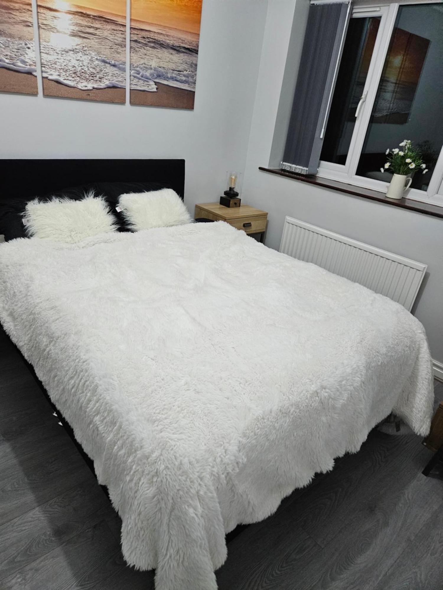 Lister Park Bradford 2Bed Detached Cottage House Parking Cinema Screen Games Room エクステリア 写真