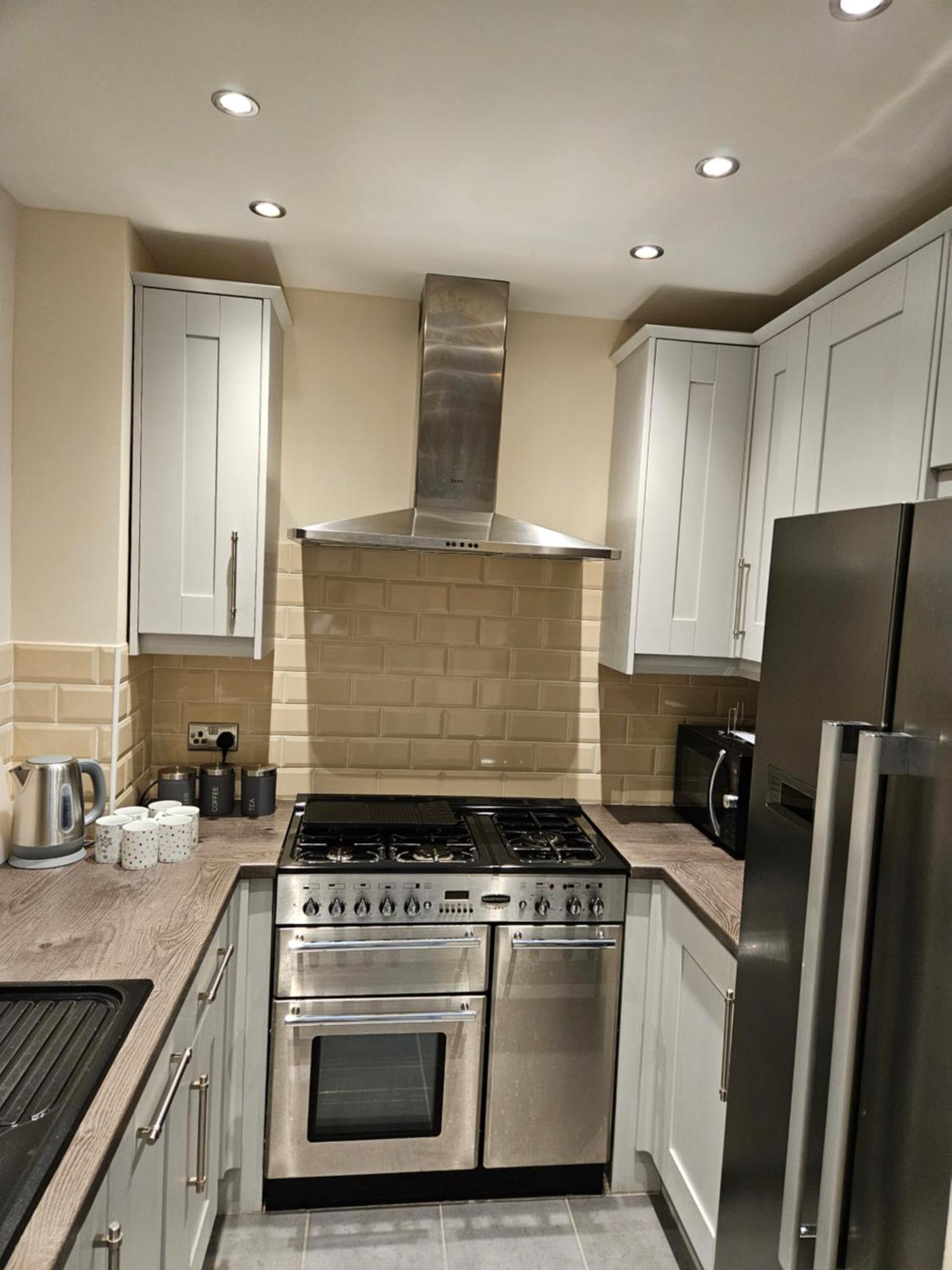 Lister Park Bradford 2Bed Detached Cottage House Parking Cinema Screen Games Room エクステリア 写真